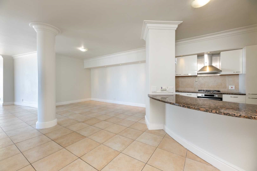 To Let 2 Bedroom Property for Rent in Sea Point Western Cape